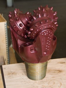 <b>Drill</b> <b>Bit</b> Roller <b>Cone</b> Carbide Mining Industry Well Drilling Tool with Threaded Connection TriCone Rock <b>Bits</b> R2275 <b>Bit</b> for mining - Product Image 2