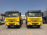 Citerne d'occasion de 30 000 litres à 4 compartiments, cabine HW 76, en acier au carbone Q235, vente chaude, prix usine Chine, pour transport d'huile/essence/diesel