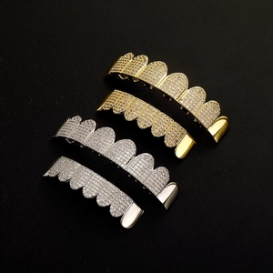 Nuevas Dentaduras Postizas de 8 Dientes con Microincrustaciones de Zirconia, Accesorio Hip-Hop para Disfraces de Halloween - Product Image 1