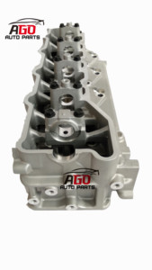 AGO Brand New 4M40 4M40T Culasse de moteur ME202620 ME029320 ME193804 pour Mitsubishi Canter L300 Moteur de voiture - Product Image 5