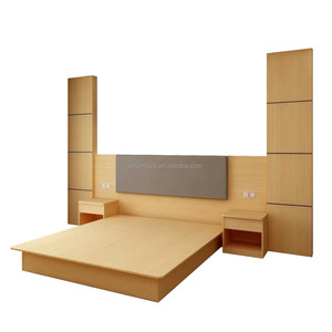 Suite complète de mobilier de chambre double pour hôtel moderne, avec lits en bois, matelas et panneaux en bois clair intégrés, pour hôtel 3 étoiles - Product Image 6
