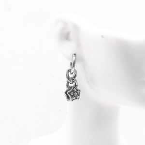 Pendientes de aro Huggie para hombre, de oro, acero inoxidable 316L, hipoalergénicos, con estrella grabada, estilo cubano, vintage, punk, regalo - Product Image 4