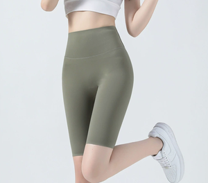 Pantaloncini Barbi multicolor al ginocchio, elasticizzati e slim, perfetti per esaltare la figura - Product Image 5