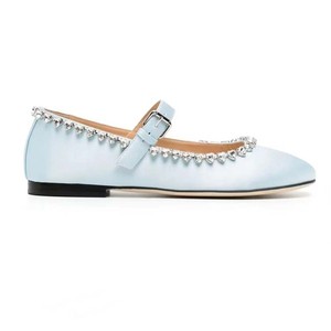 Nouvelles sandales plates pour femmes à talon bas 2024 avec strass en forme de cœur et bride de cheville pour mariage - Product Image 6