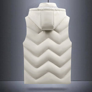 Gilet d'hiver matelassé avec logo personnalisé pour homme Gilet utilitaire chaud rembourré pour l'hiver Gilet à capuche sans manches pour hommes Gilet à capuche pour hommes - Product Image 5