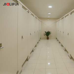 Cabinas de Ducha y Baño de Laminado Compacto HPL Impermeable a Precio de Fábrica para Centros Comerciales y Hospitales - Product Image 1
