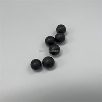 Billes de carbure de silicium de haute pureté à 99 %, en forme de boule, pour le meulage grossier et le polissage des surfaces
