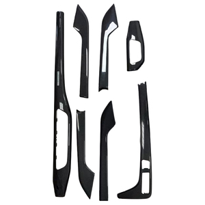 Produits phares : Kit de garnitures intérieures en fibre de carbone pour Audi A4 Avant, A4 Allroad, A5, S4, S5, RS4, RS5 - Product Image 1