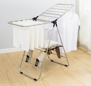 <span class=keywords><strong>Cintre</strong></span> multifonctionnel simple en acier inoxydable sur pied <span class=keywords><strong>cintre</strong></span> à linge intérieur et extérieur étendoir - Product Image 1