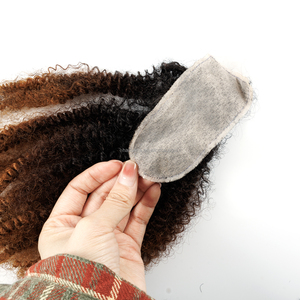 Extensions per capelli <span class=keywords><strong>ricci</strong></span> <span class=keywords><strong>afro</strong></span> da 20 pollici all'ingrosso, set da 7 pezzi, colore ombré T1B/4/30 #   Capelli Sintetici dall'Aspetto Naturale per Donne - Product Image 2
