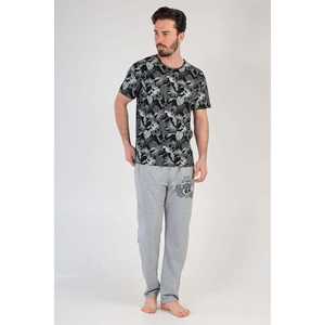 Conjunto de Pijama Casual para Hombre, Cuello Redondo, Manga Corta, con Bolsillos, Tejido de Punto Suave, Ropa de Dormir Térmica con Logotipo Personalizado y Estampado a Rayas - Product Image 4