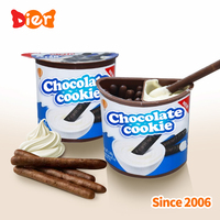 Bonbons OEM Vente en gros Marque privée personnalisée Halal Croustillant Solide Dubai Chocolat Biscuits Crème Cookies Enrobés de Confiture Bâton Barre de Confiture de Noix