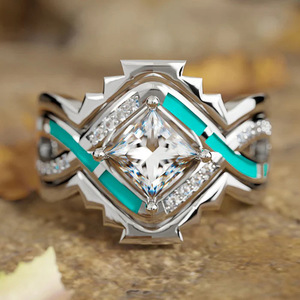 Anello di fidanzamento con diamante taglio Princess geometrico T0878 in argento 925 con pavé, gioiello raffinato da donna - Product Image 1