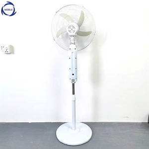 <span class=keywords><strong>Ventilateur</strong></span> électrique domestique avec vitesse solaire à trois vitesses 12V DC <span class=keywords><strong>ventilateur</strong></span> solaire vente chaude 16 pouces batterie au lithium longue <span class=keywords><strong>HELIOS</strong></span> 3 vitesses - Product Image 4