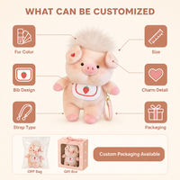 Peluche Cochon avec Bavoir Fraise et Cheveux Moelleux, Sac à Dos en Peluche Douce Pêche