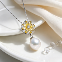 Liontin Mutiara Air Tawar Berlapis Perak Kelas AAA Mewah dengan Batu CZ Kuning 8-9mm Desain Bunga Romantis Bentuk Beras