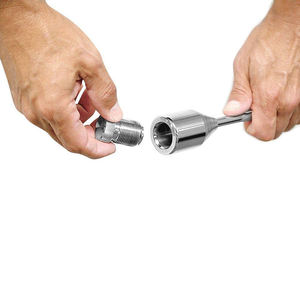 Prêt à expédier : Entraîneur de swing de golf pour droitiers, outil de rythme de golf, aide pratique à la prise de golf pour les golfeurs - Product Image 3
