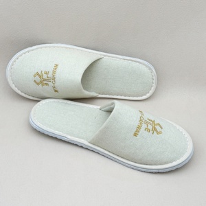 Sandal Hotel Spa Sekali Pakai Ramah Lingkungan Biodegradable dengan Logo Kustom, Bahan Kanvas Linen Lembut, Sol <span class=keywords><strong>EVA</strong></span>, Bordir Mewah untuk Perjalanan - Product Image 5