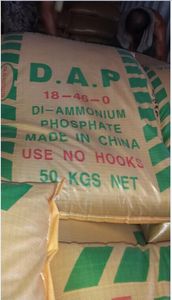 ราคาโรงงานผลิตปุ๋ยดัปและเอ็นพีเคในเมืองอี้ฉาง ปุ๋ยละลายน้ำได้ 100% มีหลายสีและคุณภาพสูง - Product Image 6