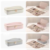 Vente en gros d'emballage de mini bijoux léger à la mode coffret cadeau de collier en velours avec logo personnalisé petit anneau de voyage portable avec fermeture éclair