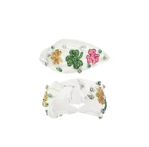 Diademas con cuentas de trébol verde y blanco al por mayor más vendidas, accesorios navideños para el cabello, hechos a mano indios - Product Image 1