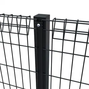 2023高品质东南亚三角Brc弯曲电焊网围栏卷Topr钢围栏待售