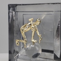 Cube de cristal géométrique Design Boule de penseur Pièces de cristal Accessoires pour la maison Décorations en cristal de luxe pour hôtel et salon