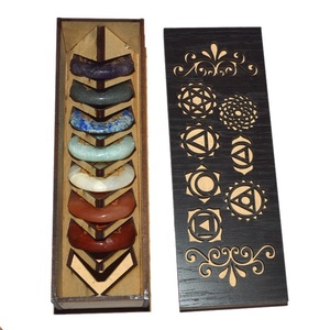 Pierre des sept chakras unique de qualité supérieure avec coffret cadeau – Ensemble de pierres pour le yoga et la méditation des chakras - Product Image 1