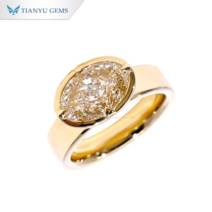 แหวนแต่งงานผู้ชาย TIANYU GEMS ทองคำ 14K สีเหลือง ประดับเพชรโมอิสซาไนต์ทรงรีสีแชมเปญ - Product Image 2