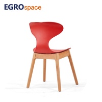 Chaise de bureau EGROspace pour visiteurs, durable et performante, idéale pour les réunions, la salle d'attente et la formation