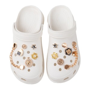 Agujero DIY Accesorios <span class=keywords><strong>Bling</strong></span> zapato encantos Traje decorativo Extraíble Flor Hebilla Al por mayor Zapatos encantos - Product Image 5