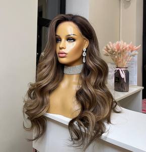 <span class=keywords><strong>Parrucca</strong></span> Europea Ombre Milk Tea <span class=keywords><strong>Bionda</strong></span> con Baby Hair Biondo Cenere, Densità Pre-Plucked, Onda Morbida, Radici Marroni, Parrucche di Capelli Umani per Donne - Product Image 6