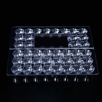 Boîte/conteneur d'emballage de plateau d'oeufs de caille en plastique transparent jetable de haute qualité 24 trous sans boucle