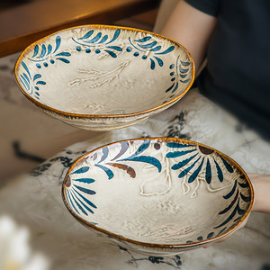 Assiette creuse en céramique rétro gaufrée, 8 pouces, motif floral, passe au lave-vaisselle, idéale pour les fêtes et les repas d'hôtel - Product Image 1