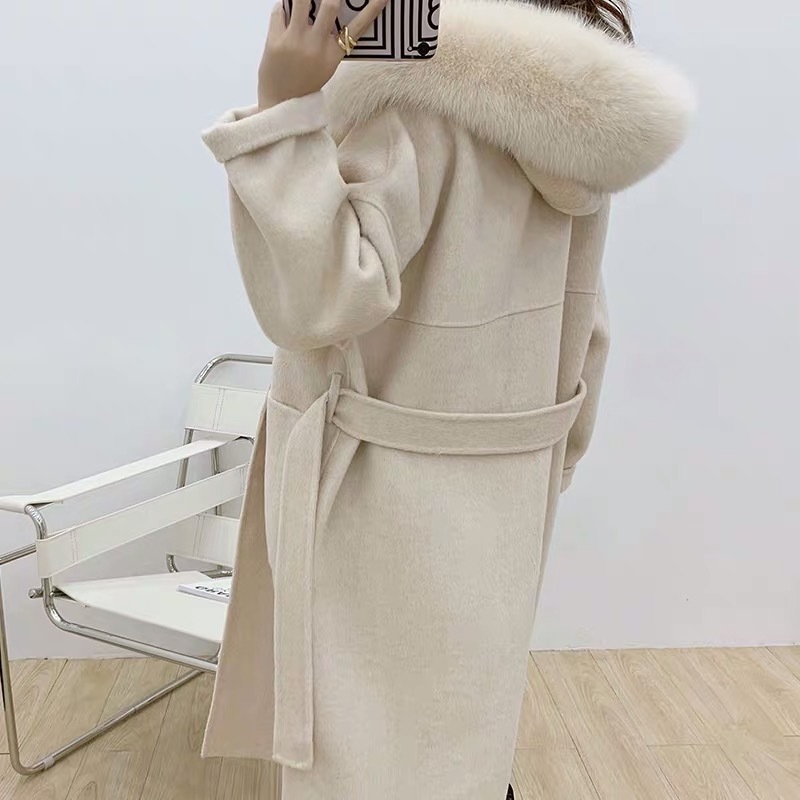 lungo beige chiaro