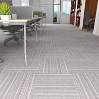 Dalles de moquette commerciales insonorisantes en PP – Écologiques, à poils coupés, ignifuges, antidérapantes, 50x50cm, couleur unie, pour bureau et usage domestique
