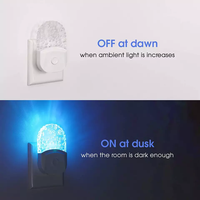 Lampu malam LED Sensor cahaya, colokan gelembung akrilik 3000 W Mode dinamis suhu putih hangat 0.5 K warna RGB