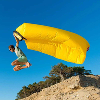 Canapé gonflable ultraléger portable moderne pour l'extérieur - résistant à l'eau, pour le camping et les pique-niques à la plage