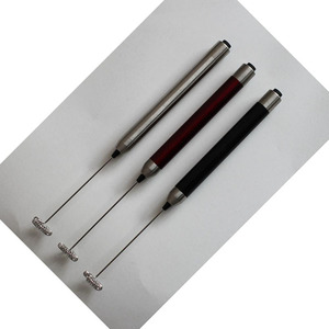 Batidor de Cocina Portátil Mini, Varillas para Batir Café y Té, Funciona con 2 Pilas AA, Batidor de Matcha, Mezclador Manual - Product Image 3