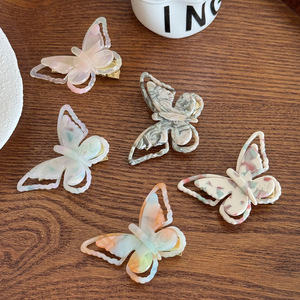 Venta al por mayor horquillas de mariposa 5,5 cm horquillas de mariposa de colores accesorios para el cabello para mujeres y niñas - Product Image 4