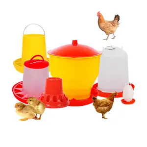 Nuevo Tipo de bebedero de pollo rojo, cubo de agua, alimentador manual para aves de corral y bebedero, equipo agrícola