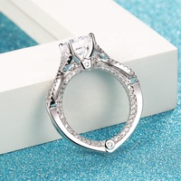 Design de luxe Double bague empilable Micro pavé cubique Zircon bague de mariage en diamant pour les femmes brillant CZ éternité bague de fiançailles