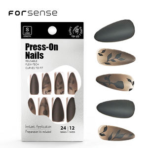 Black Matte a mandorla corta sulla punta per unghie fornitore indossabile unghie da <span class=keywords><strong>donna</strong></span> con disegni foglia Trending unghie finte Kit Box - Product Image 1