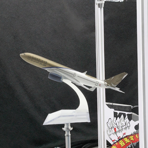Bahreïn <span class=keywords><strong>A330</strong></span> avion 1/<span class=keywords><strong>400</strong></span> échelle 16cm Mini avion volant métal artisanat cadeau pour l'obtention du diplôme collecte décoration avion - Product Image 3