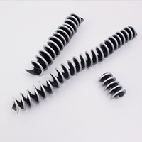 Brosses spirales industrielles personnalisables avec manche en acier inoxydable et poils en nylon pour le nettoyage des cordes d'escalade