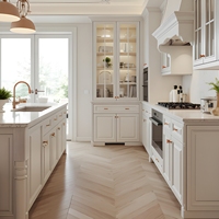 Cuisine américaine classique blanche sur mesure, armoires de cuisine de style français sur mesure pour toute la maison avec îlot