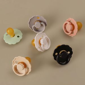 Sucette orthodontique en latex de caoutchouc naturel sans BPA pour bébés de 0 à 12 mois – Vente en gros - Product Image 6