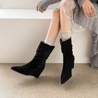 Sepatu Bootie Kulit Sapi Model Wedge Ujung Runcing untuk Musim Gugur
