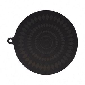 <b>Silicone</b> Classic Style Induction Cooktop Mat Non-Slip Scratch Protector Pad Electric Stove Kitchen Table Use Food Commercial - Product Image 3