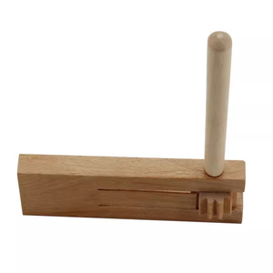 Vente en gros - Meilleure vente : Matraca traditionnelle en bois à rangée unique, instrument de percussion pour l'éducation des enfants - Product Image 4